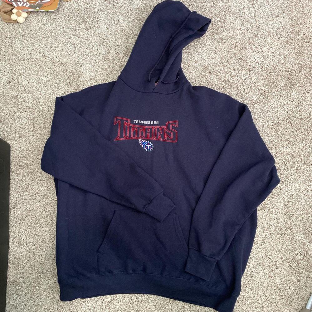 Navy blue tennessee titans hoodie size 2XL